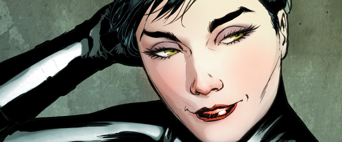 Dans Infinite Crisis, Catwoman a: 